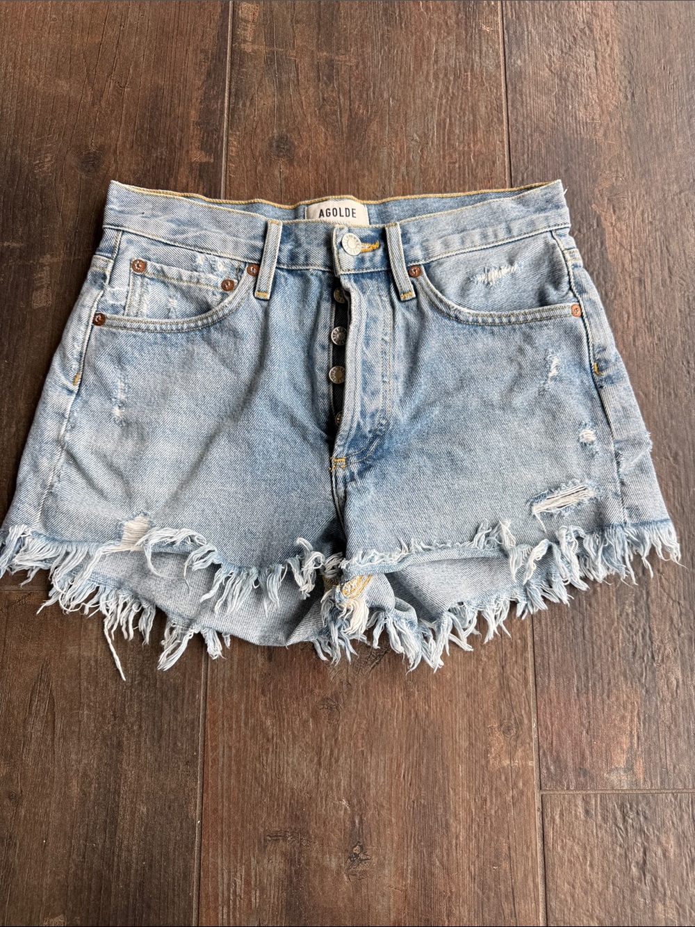 AGOLDE Light Wash Frayed Hem Denim Shorts